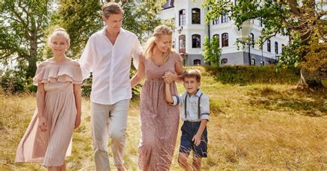 Program poświęcony najciekawszym wydarzeniom w sporcie. Se Drömmen om slottet - TV4 Play - Gratis streaming på ...