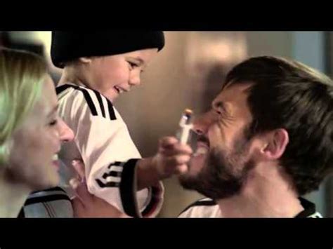 Nova camisa da seleção alemã para Copa de 2014 - YouTube