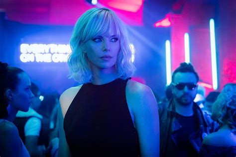 2017 yılı içerisinde yayınlanan logan, atomic blonde, john wick 2 ve blade runner 2099 gibi popüler filmlerde bisexual lighting uygulaması görmek mümkündür; Pin on Efficiency PART DEUX