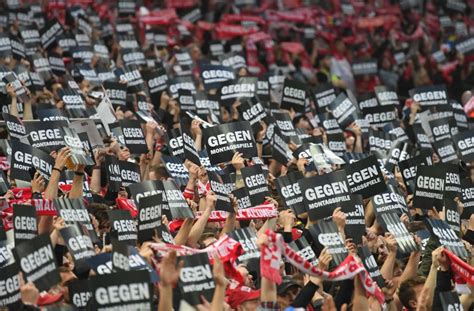 Der geilste verein der welt! VfB Stuttgart gegen SC Freiburg: Freiburg-Fans mussten ...
