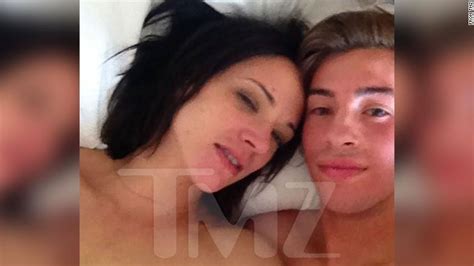 Actor jimmy bennett, who has accused italian actress asia argento of sexually assaulting him as a the ny times said bennett had accused argento of assaulting him in 2013. Photo of Asia Argento with17-year-old actor surfaces - CNN