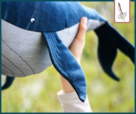 So wird aus einer abgelegten Jeans ein kuscheliger Wal • von Lange Hand Shop : von Lange Hand Shop