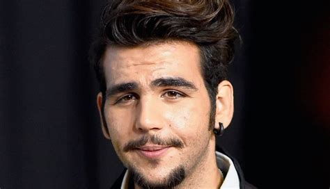 Il padre vito è morto a causa di un malore boschetto avrebbe sempre spronato il figlio ignazio a studiare musica ed è sempre stato al suo fianco durante i provini. Ignazio Boschetto de Il Volo, con la nota conduttrice tv ...