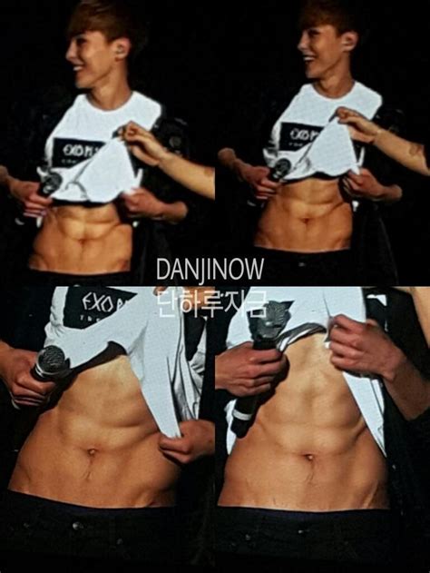 Histeris xiumin pamer abs fans sedih kai minta maaf di konser exo. FY! EXO | Exo abs, Abs, Exo xiumin