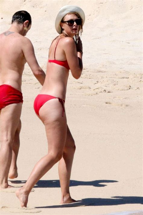 MARIA SHARAPOVA in Red Bikini at a Beach in Mexico 03/27 ...