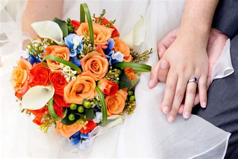 We did not find results for: Orange, blue and white wedding bouquet, roses, calla ...