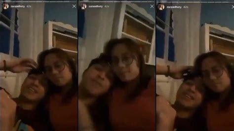 Adhisty zara atau yang akrab dipanggil sebagai zara dari generasi kelima dikenal sebagai sosok adhisty zara viral zara adhisty tik tok video viral zara adhisty zara adhisty dua garis biru zara jkt48. Unggah Video Remas Dada di Instagram Hingga Bikin Ramai ...