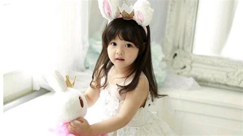 Check spelling or type a new query. Punya Wajah Super Imut Dan Cantik, Gadis Cilik Ini Punya ...