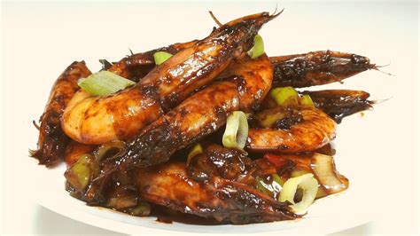 It was originally made with pork, but nowadays with you can make any protein.written. Sweet And Sour King Prawn Cantonese Style / Our Cantonese ...