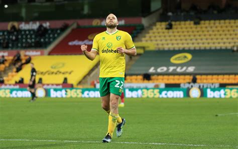 The finland forward teemu pukki has been pleasantly surprised with his move, he tells paul macinnes, and his 13 goals have taken norwich to within a point of the leaders leeds. Teemu Pukki teki hattutempullaan upeaa Norwich-historiaa ...