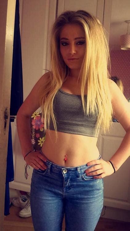 Amateur blonde teen gets rammed in her bedroom. belly piercing on Tumblr