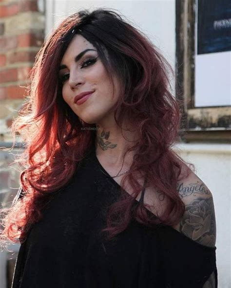 In ihnen ist festgelegt, was wir von käufern und verkäufern erwarten, wie wir eine sichere plattform für unsere nutzer schaffen und wie wir unsere nutzer im falle von problemen schützen. Kat Von D Italy on Instagram: "💀⚡ #KatVonDItaly Notte 🖤 # ...