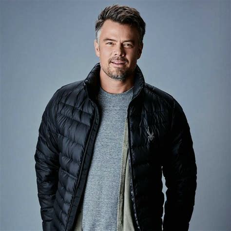 Somewhere between photography and illustration, influenced by cinema and pop culture, simon duhamel's visuals register in a modern approach to photography. Josh Duhamel | Josh duhamel, Josh lucas, Celebrities male