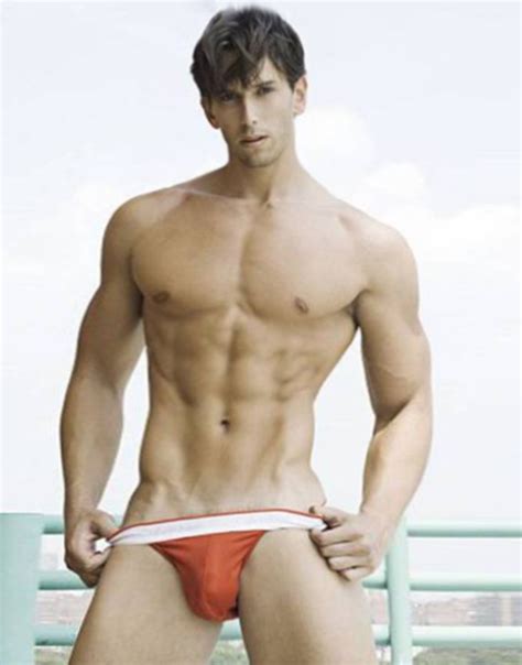 18 year old 6 foot tall tuesday from petergirls.mp4 — смотреть онлайн. BUILT by tallsteve: November 2012