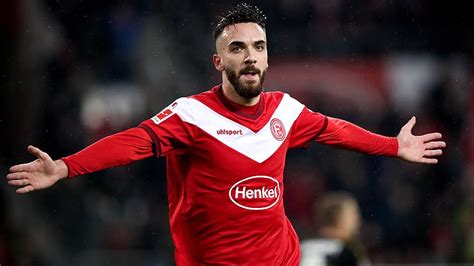 Fortuna düsseldorf 22 puanla 16. Kenan Karaman'dan Fortuna Düsseldorf formasıyla ilk gol