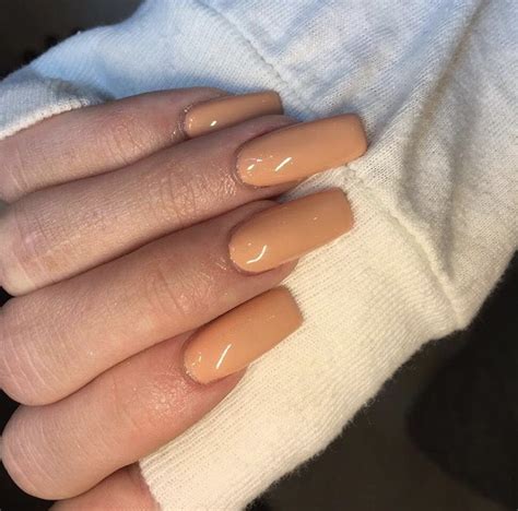 When it was announced that kylie jenner would be collaborating with nail brand sinful colors everyone was pretty damn excited. my pins be lit sis follow ya girl @celestenikkole♡ | Kylie nails