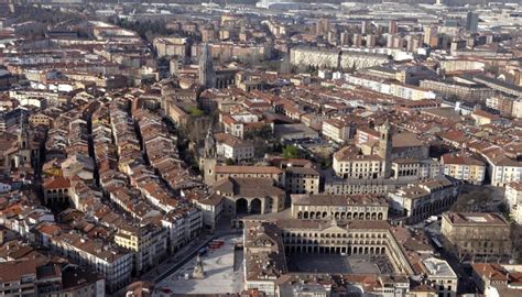 El municipio continúa cerrado y se mantienen las restricciones adicionales. Toca el cielo en Vitoria-Gasteiz. Paseo en globo - Viajes ...