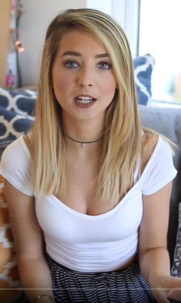 Zoe sugg may have caused a little controversy this week when she posted a snap. Zoella Sexy Pictures (10 Pics) - Sexy Youtubers