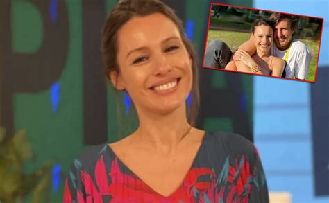 Sonriente y de la mano de sus grandes amores, pampita dijo presente en el primer día de clases de sus hijos bautista, beltrán y benicio, frutos de su relación con benjamín vicuña. Pampita embarazada… ¿y ya sabe el sexo?: el dato clave que ...