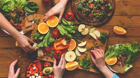 Bob got better on the special food and thyroid medication if your cat is not diagnosed with kidney disease, it is encouraged to use bones in place of the egg shell. Low-Protein Diet: A Complete Guide