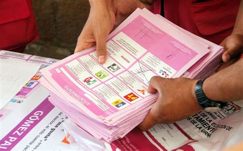 Chile enfrenta el 15 y 16 de mayo cuatro elecciones simultáneas en las que participan 16.730 candidatos: Elecciones 2021. IEC aprueba el Calendario para Coahuila