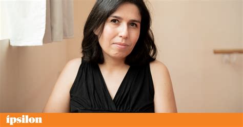 Sara lauraço vidal , sara loraço vidal , sara v. Sara Vidal lança disco a solo esta sexta-feira com ...