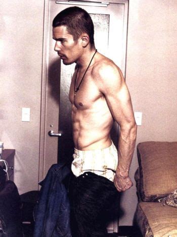 Shot in the stomach during a struggle with liev schreiber; Ethan Hawke Young, Shirtless, Underwear, Awards | Famewatcher