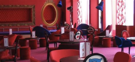 Remember where two ways we provide the anticipation of the southern suburbs. The restaurant at the Partouche Casino of Cabourg ...