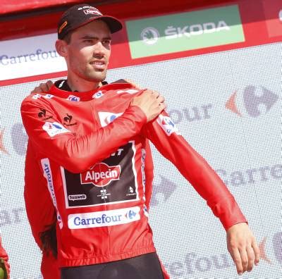 Chris froome is facing a potential ban and could be stripped of his vuelta a espana title after an adverse analytical finding appeared in a drugs test during the race in september. Dumoulin siegt und Froome meldet sich zurück | radsport ...