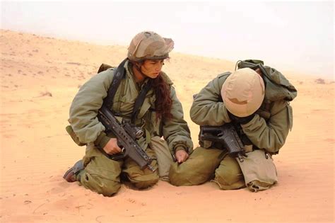 1600 x 1200 jpeg 290 кб. Israel. | Female soldier, Israeli female soldiers, Israeli ...