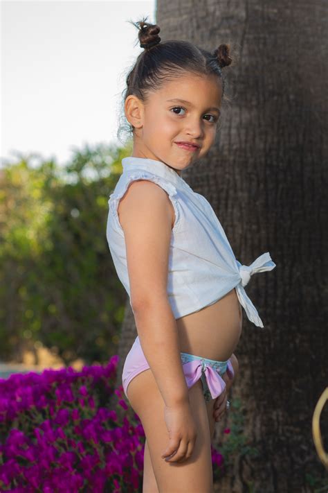 Bañadores de niña de jose varon, foque, babine y sardon kids, también culetines, trikinis, bikinis y vestidos de playa. Culetin Ninas - CULETIN DE NIÑA ACORDEON