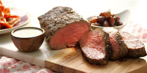 Accompany with a simple sauce of horseradish and crème fraîche. What Sauce Goes With Herb Crusted Beef Tenderloin : Easy ...
