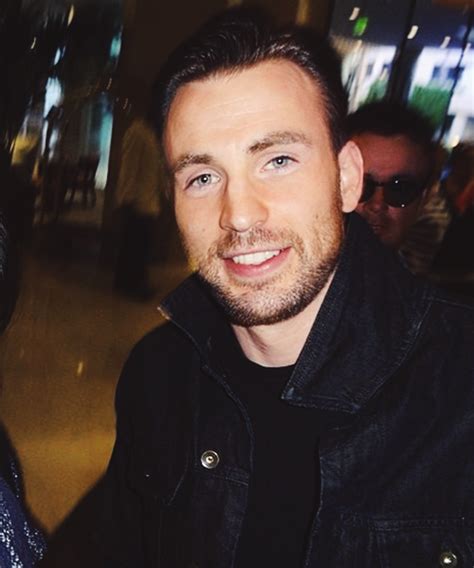 Official page of actor, chris evans. Chris Evans Instagram - Image to u