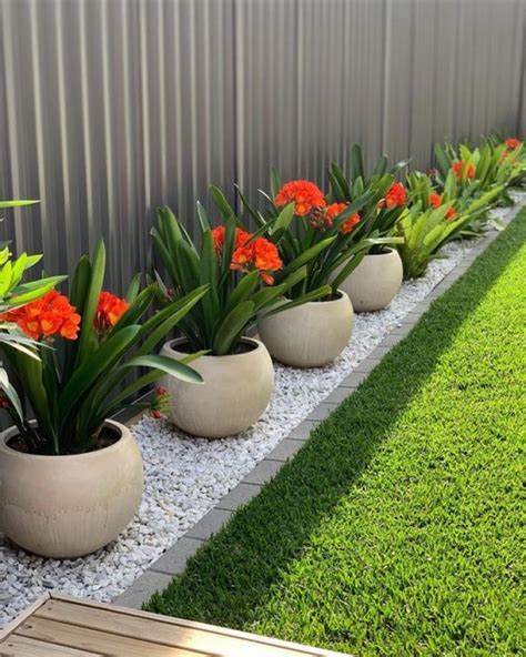 8 start a vegetable patch. 10 Best DIY ideas to decor Front Yard with Planters ...