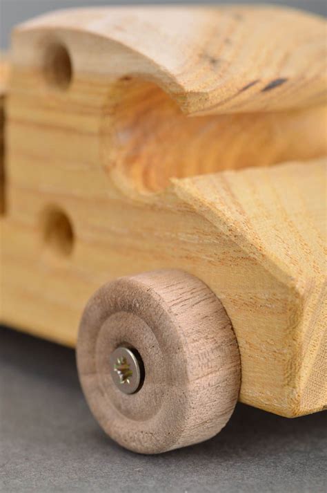 Encuentra juguetes antiguos en mercadolibre.com.mx! Coche de madera camión juguete hecho a mano ecológico original para niños 1520025424 - BUY ...