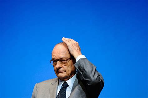 Claude chirac est née le 6 décembre 1962 à paris. Rencontrez Claude, la plus jeune fille de Jacques Chirac