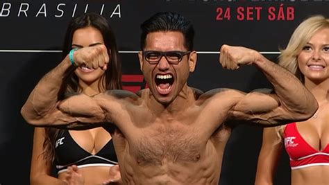 Font currently competes in the bantamweight division for the ultimate fighting championship. UFC Fight Night 95 - Renan Barao contre Phillipe Nover ...