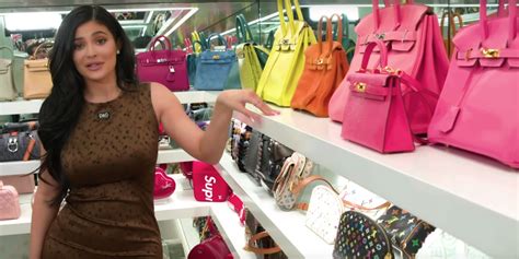 Pipstradingalerts.com has been visited by 10k+ users in the past month Kylie Jenner Tours Her ''Sizzlerz" Purse Closet ...