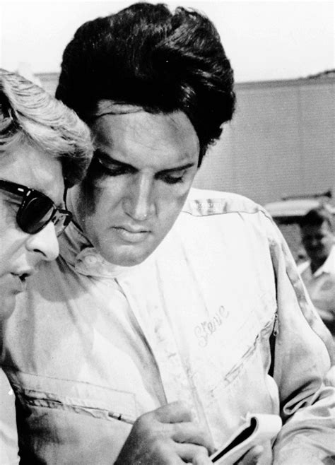 How does bill bixby look like? ELVIS PRESLEY