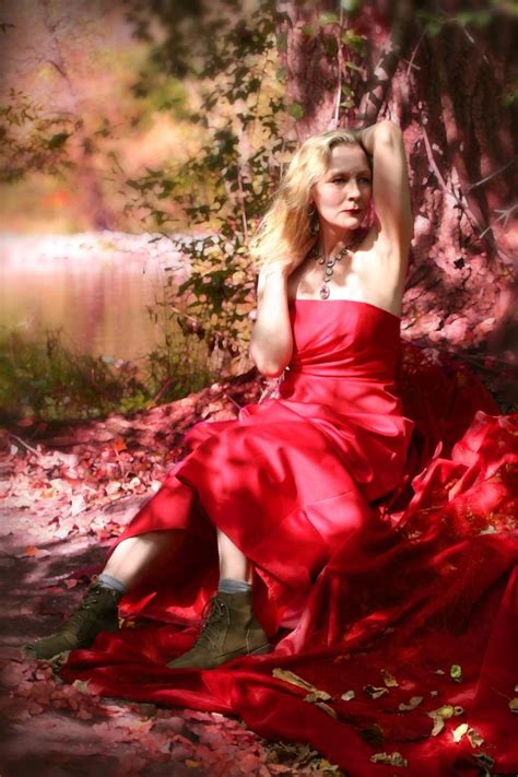 Get directions, reviews and information for blues hair studio in marshfield, wi. Rebecca Burr Female Model Profile - Milwaukee, Wisconsin ...