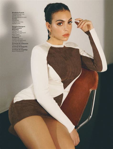 Meski demikian, perempuan asal spanyo itu tidak terlalu mempedulikannya. GEORGINA RODRIGUEZ in Instyle Magazine, Spain March 2021 ...