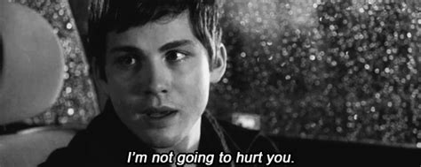 The dramedy interweaves the stories of various family members over the course of a year. stuck in love gifs | Tumblr