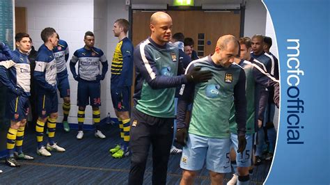 On the '99 champions league final. City 0-2 Arsenal | TUNNEL CAM | Barclays Premier League 14 ...