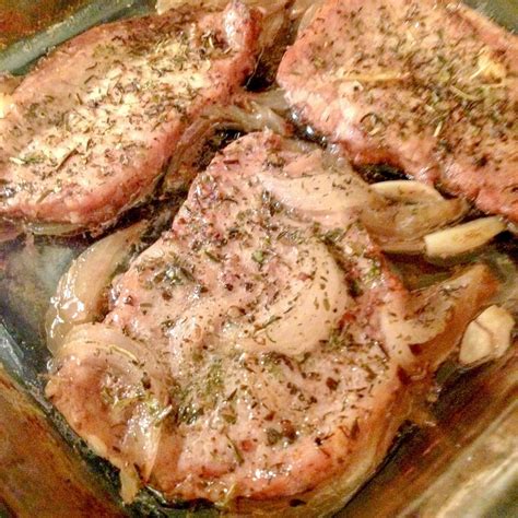 A simple recipe for golden and tender smothered pork chops served in a deliciously creamy and extra flavorful gravy. Boneless Center Cut Pork Loin Chops Recipe - Roasted ...