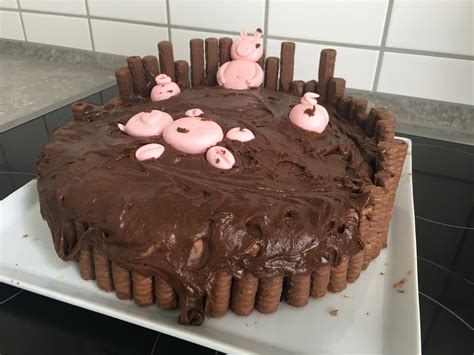 Wenn der kuchen abgeküglt ist, aus der springform entfernen. Schweine im Schlamm Schokocreme Schweinerei Schoko-Kirsch ...