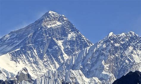 Aufgrund von erfrierungen musste ihm später der linke große zeh amputiert werden. Waarom sterven er zoveel klimmers op Mount Everest ...