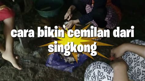 Lontong adalah makanan yang tidak pernah ketinggalan pada saat hari lebaran, yang biasanya disajikan bersama ayam kentang masak santan, maupun opor ayam. Cara bikin cemilan dari singkong - YouTube