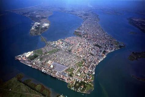 Rio grande do sul, brasil. Balanço do emprego formal em Pelotas e Rio Grande em março ...