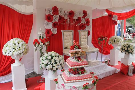 Berikut data lengkap tentang hasil campuran warna merah dan kuning. ANA CURTAIN PELAMIN: Pelamin Merah Putih