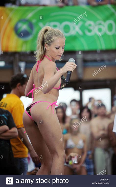 Wet tshirt contest tequila frogs texas. Mar 16, 2009 - Panama City Beach, Florida, USA - KENDRA ...